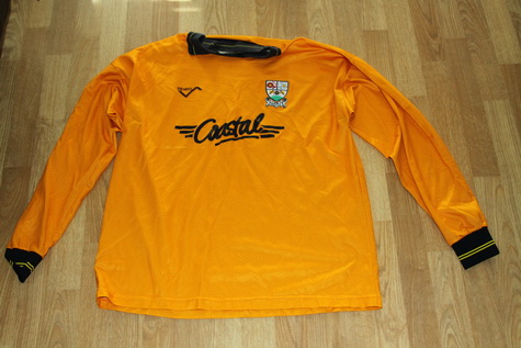 barnet fc jersey